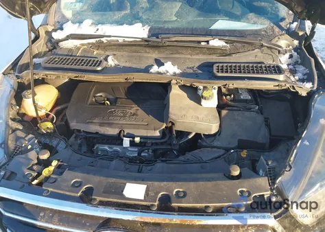 2018 Ford Escape Se из США, поврежденный, VIN 1FMCU9GD4JUB53257